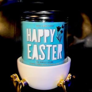 ~SOLD~Bath & Body Works Single Wick Candle W/ Candle Holder